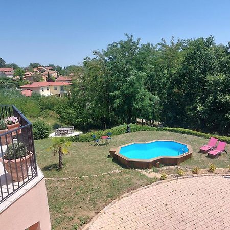 Comme Dans Un Ecrin - T2 De 50 M² Avec Jardin, Terrasse Et Piscine Apartment Vernaison Exterior foto